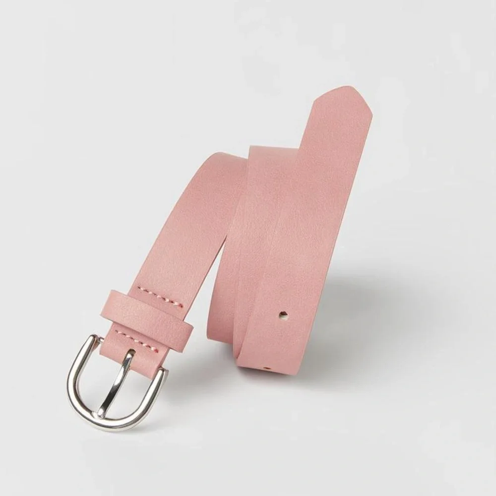 NWT. Zara Kids Pink Faux Leather Belt with Round Buckle Appliqué. Size 14.